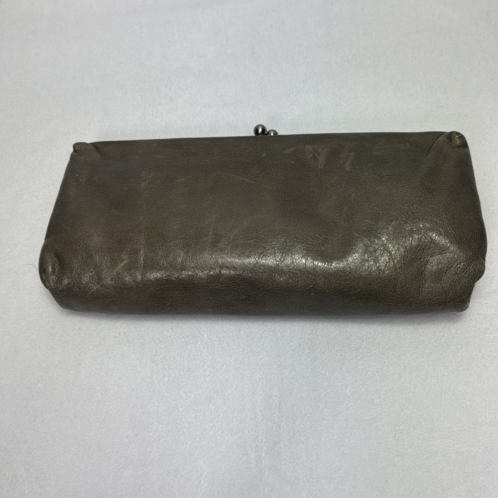 Hobo International Clutch